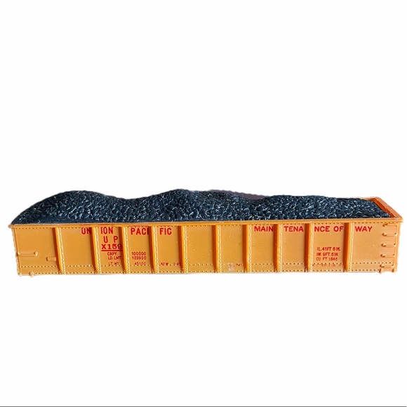 Vintage TYCO Union Pacific Gondola with Coal Load